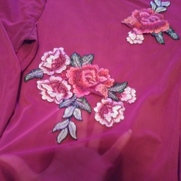 See through rose 🌹 long sleve shirt - Picture 3 of 4